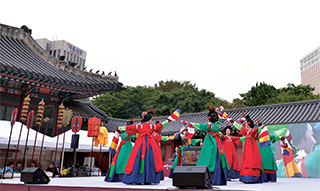 미디어파사드 축하공연