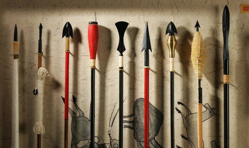 화살 액자 / 132&times;94cm