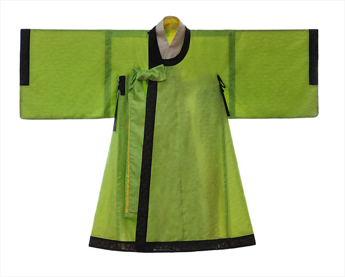 앵삼(Aengsam<Students' Formal Clothing>,화장 180×150cm)