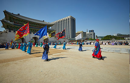 6. 교대수문군 입장(협생문)